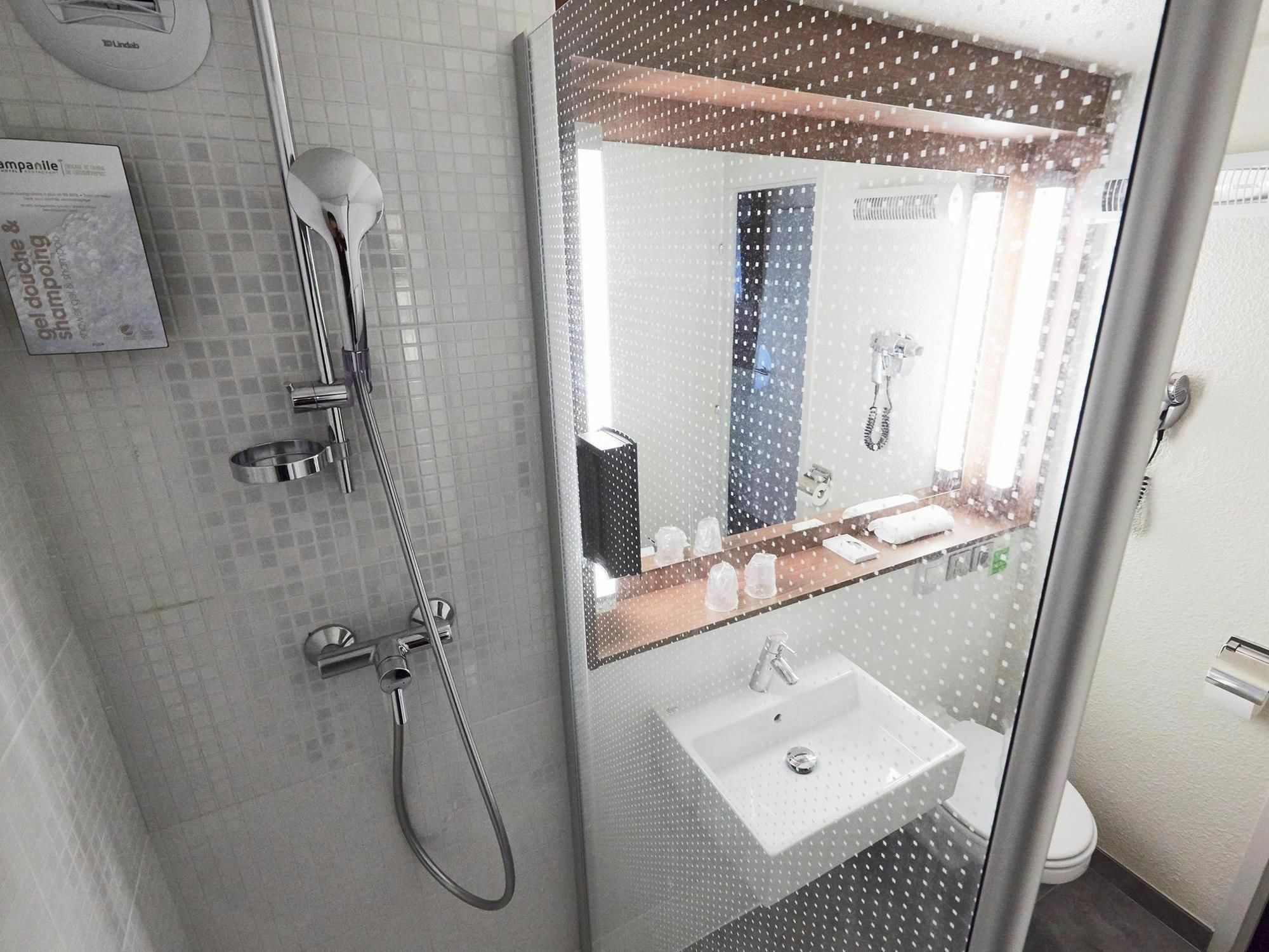 B&B Hotel Roissy - Saint Witz Ex-Campanile Roissy - Saint Witz Экстерьер фото